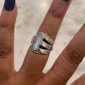 Vintage fork ring